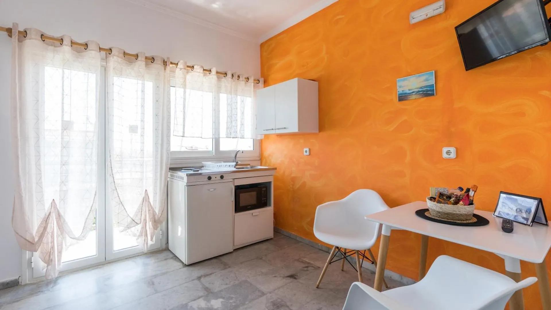 Poseidon Apartments Skala