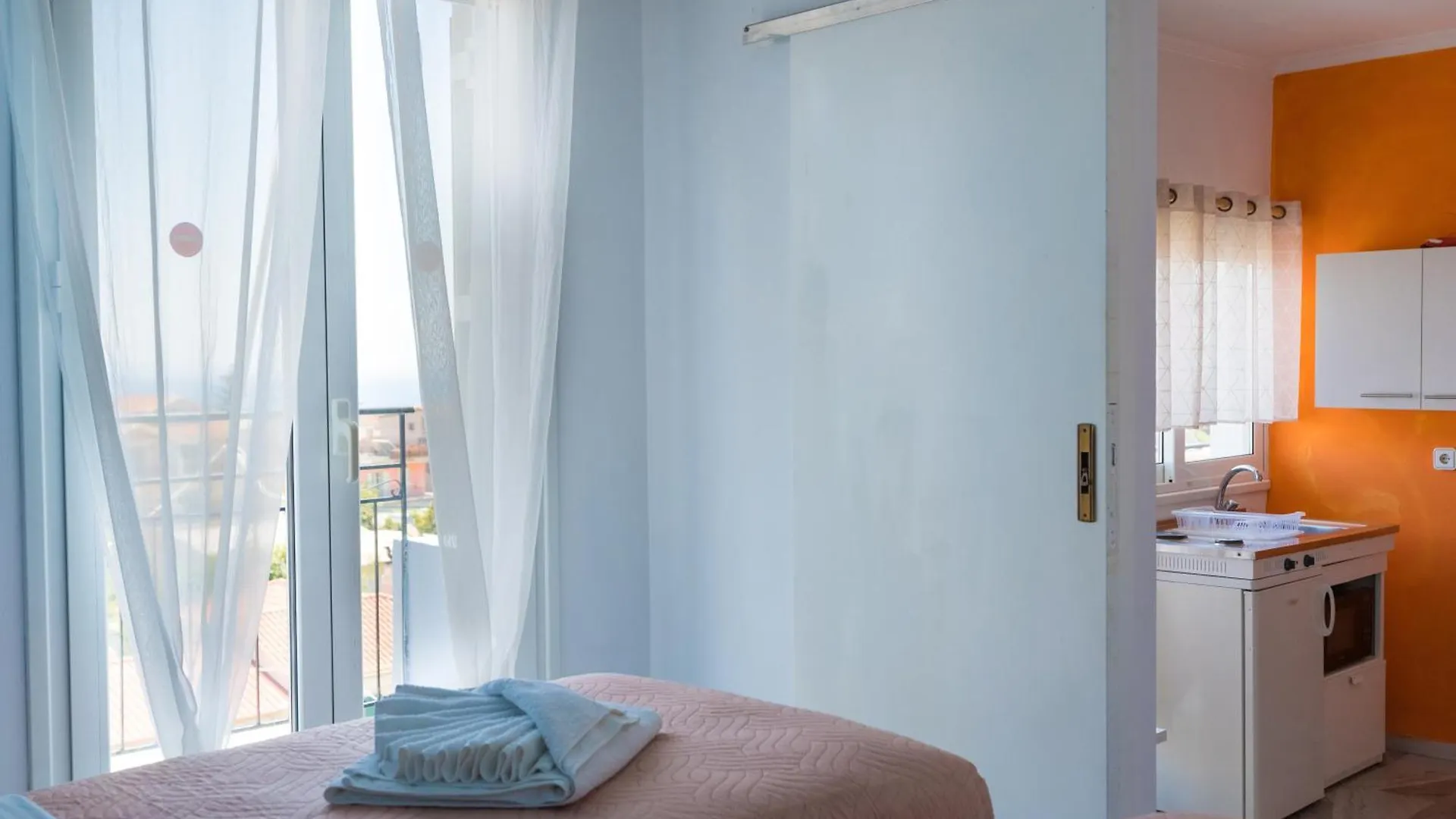 Poseidon Apartments Skala