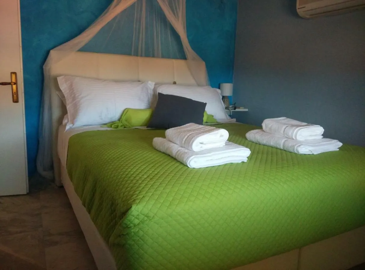 Poseidon Apartments Skala
