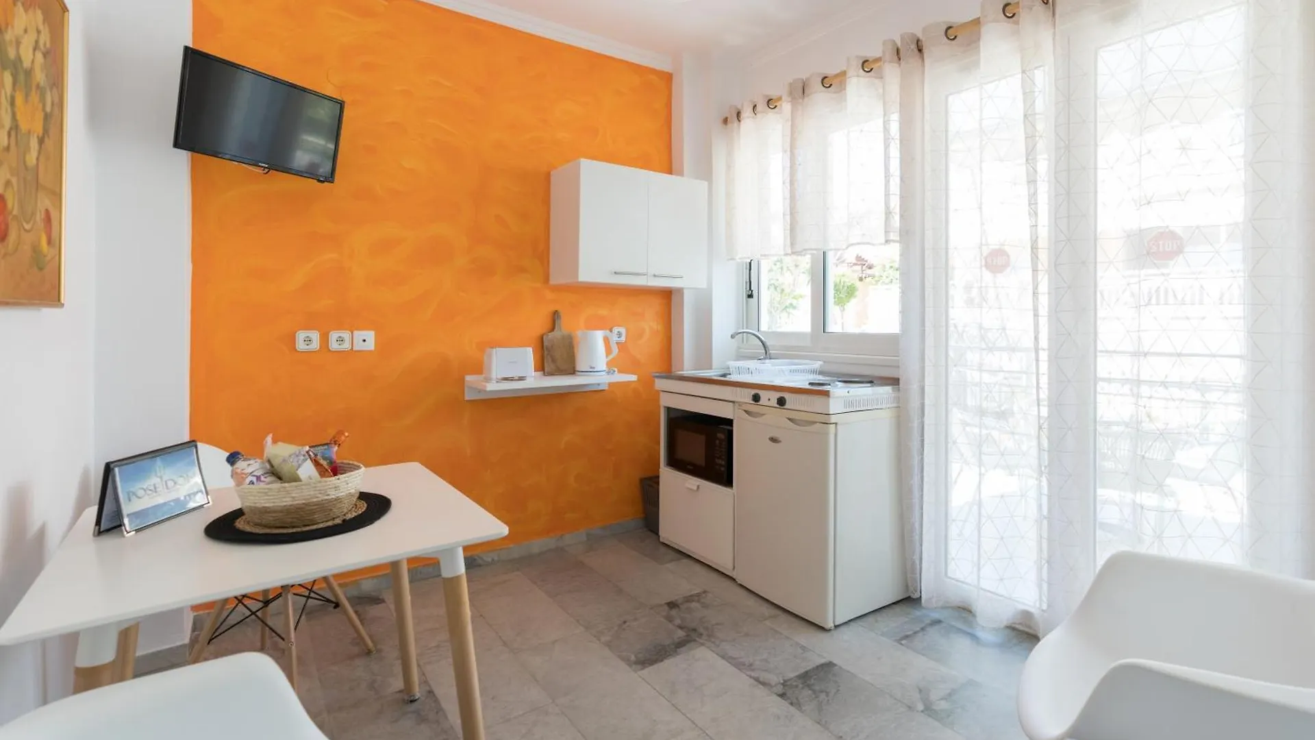 Poseidon Apartments Skala