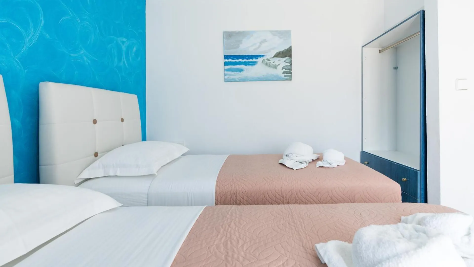 Poseidon Apartments Skala  Greece