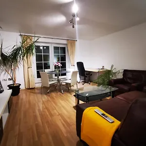 https://gorgeous-apartment-attentive-host-free-parking.yorkshirehotels.net